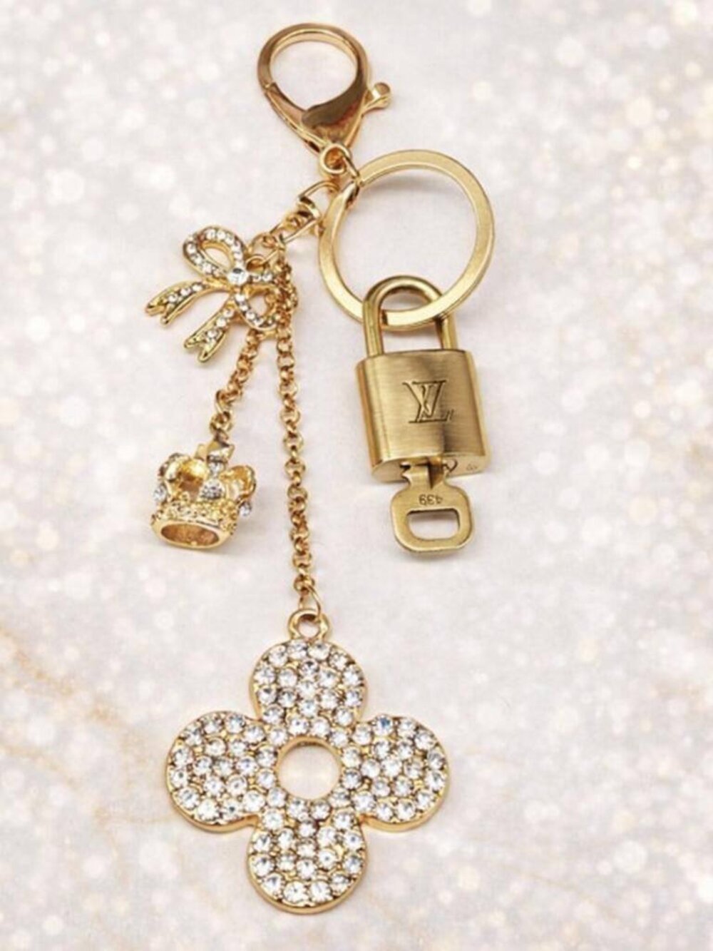 Louis Vuitton Gold Padlock 🔒 Key Set Authentic LV w/ Unbranded Flower Keychain